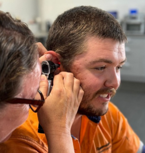 Ear examination for custom fitting